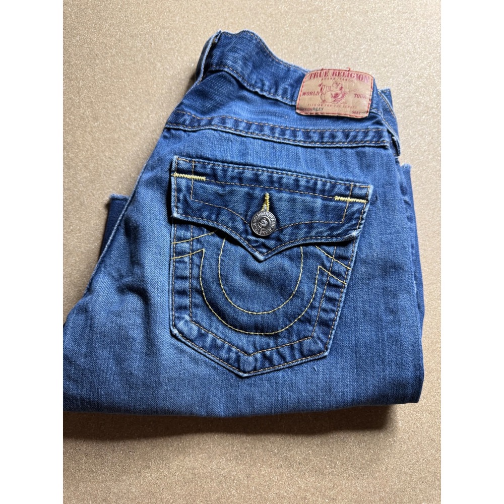 True Religion Section Riley Denim Shorts Womens 26 Med Wash Cut Off Frayed Hem